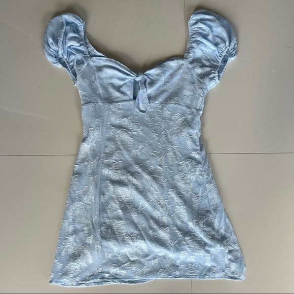 Urban Outfitters Blue Floral Dress - Picture 2 of 5